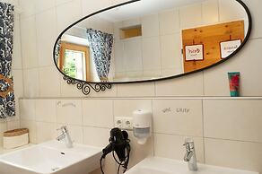 Romantic Apartment Near Navis Town