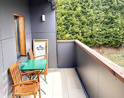 Romantic Apartment Near Navis Town