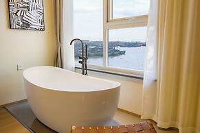 Tangchi Seaview Resort