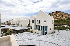 Tangchi Seaview Resort