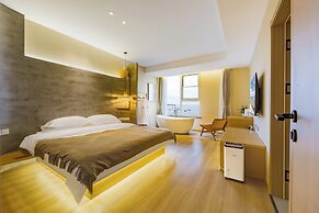 Tangchi Seaview Resort