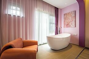 Tangchi Seaview Resort