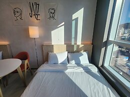 The bayment Rasidence