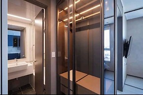 The bayment Rasidence