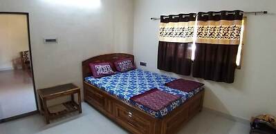 Vikrant Deluxe Rooms