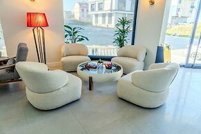 Nenessa Airport Hotel