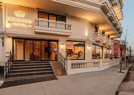 Nenessa Airport Hotel