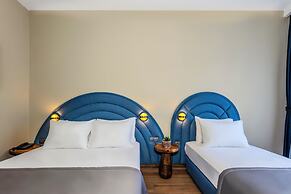 Nenessa Airport Hotel