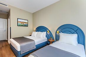 Nenessa Airport Hotel