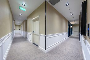 Nenessa Airport Hotel