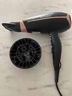 Sunny Modern Apartment - Sea View and Beach Access