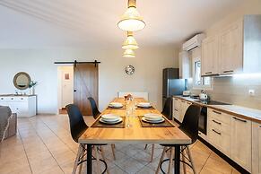 Aelia Guesthouse - Olive Grove Retreat