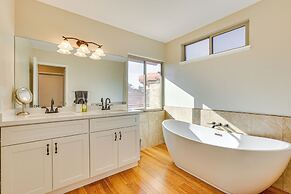 Central Location: Spacious Phoenix Home w/ Grill