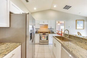 Pet-friendly Palm Coast Home: 8 Mi to Beach!