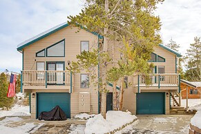 Fraser Townhome: Ski, Hike, Bike!