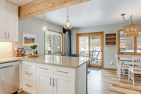 Fraser Townhome: Ski, Hike, Bike!