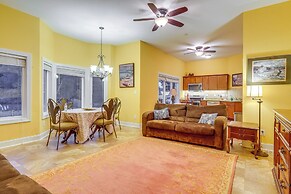 Scenic Studio w/ Dock Access in Fayetteville!