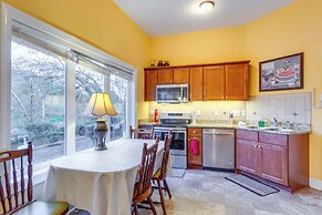 Scenic Studio w/ Dock Access in Fayetteville!