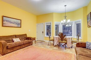 Scenic Studio w/ Dock Access in Fayetteville!