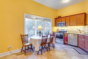 Scenic Studio w/ Dock Access in Fayetteville!