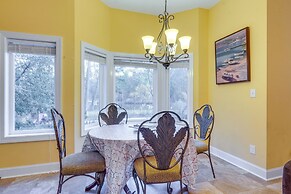 Scenic Studio w/ Dock Access in Fayetteville!