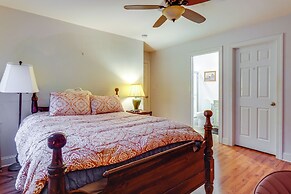 Spacious Lakefront Apt w/ Deck in Fayetteville!