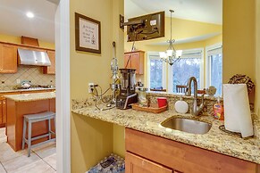 Spacious Lakefront Apt w/ Deck in Fayetteville!