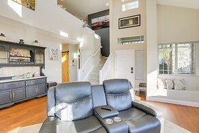 Mtn-view Escape w/ Hot Tub in Sparks!