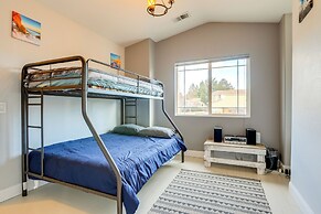 Mtn-view Escape w/ Hot Tub in Sparks!
