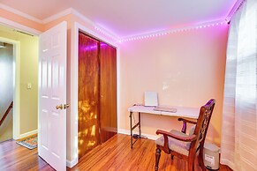 3 Mi to Downtown: Spacious White Plains Home