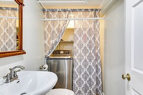3 Mi to Downtown: Spacious White Plains Home