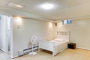 3 Mi to Downtown: Spacious White Plains Home