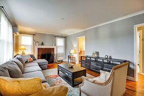 3 Mi to Downtown: Spacious White Plains Home