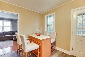 3 Mi to Downtown: Spacious White Plains Home