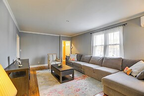 3 Mi to Downtown: Spacious White Plains Home