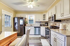 3 Mi to Downtown: Spacious White Plains Home