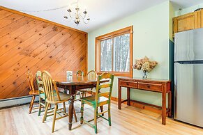 7 Mi to Mt Snow Resort: Family Home w/ Fire Pit!