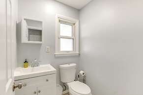 3 Mi to Dtwn: Home w/ Yard in Newark