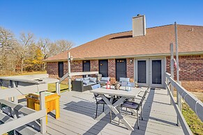 Large Yard, Fire Pit & Games: Grandview Haven!