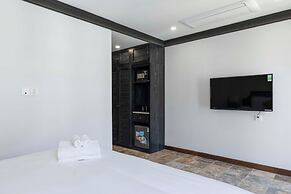 The Room Hotel Sunset Town