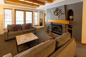 4315A - One Bedroom Deluxe Creekside Condominiums 1 Condo