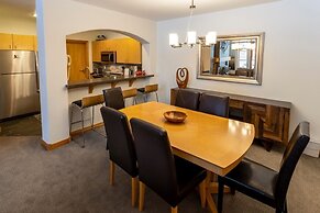 4315A - One Bedroom Deluxe Creekside Condominiums 1 Condo