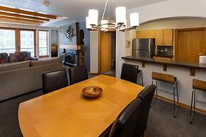 4315A - One Bedroom Deluxe Creekside Condominiums 1 Condo