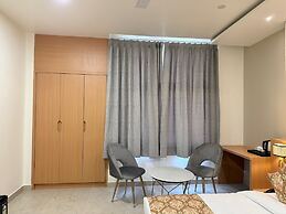 Hotel Aura By Arihant