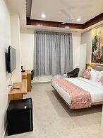 Hotel Aura By Arihant