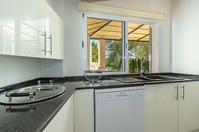 Villa in Central Location