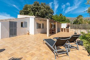 Villa in Central Location