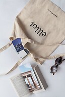 Elliot Petralona, Athens