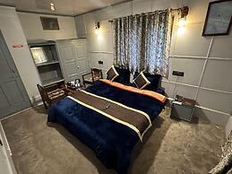 WATERFRONT PINE PAHALGAM