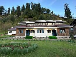 WATERFRONT PINE PAHALGAM